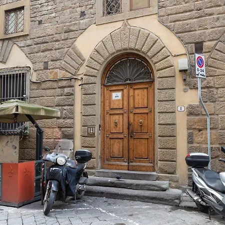 Amazing In Santa Croce Firenze